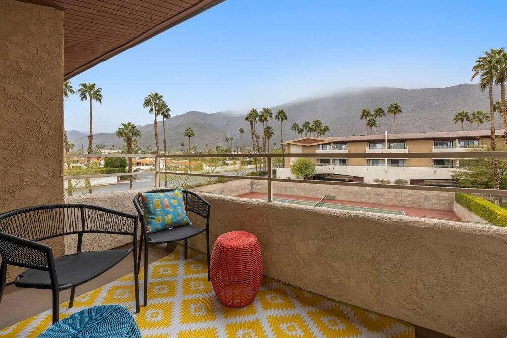 The 1 At Biarritz-Remodeled 1 Bedroom In Downtown Ps Palm Springs Eksteriør bilde